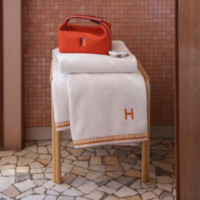 ホーム | エルメス | Hermès - エルメス-公式サイト